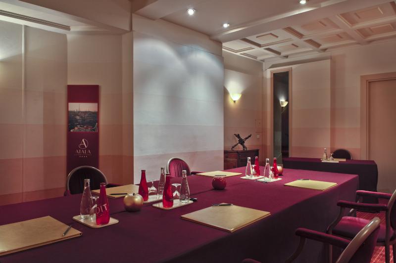 Hotel Atala Champs Elysees, Sonder By Marriott Bonvoy